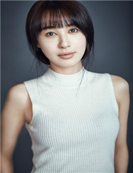 李菲儿